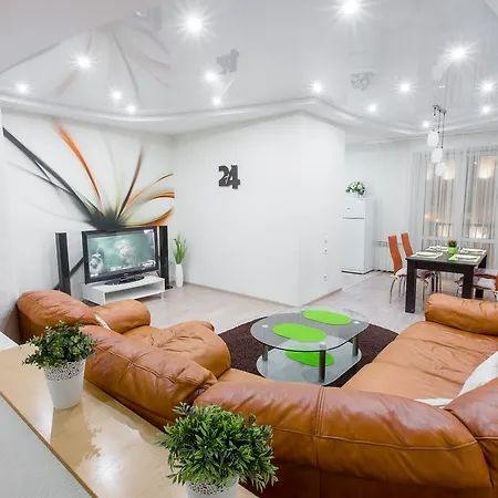 Spacious Kirova Mgapartments