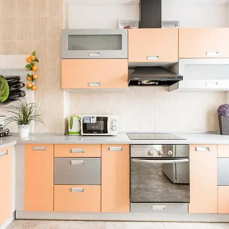 Spacious Kirova Mgapartments *