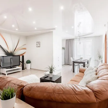 Spacious Kirova Mgapartments Mińsk